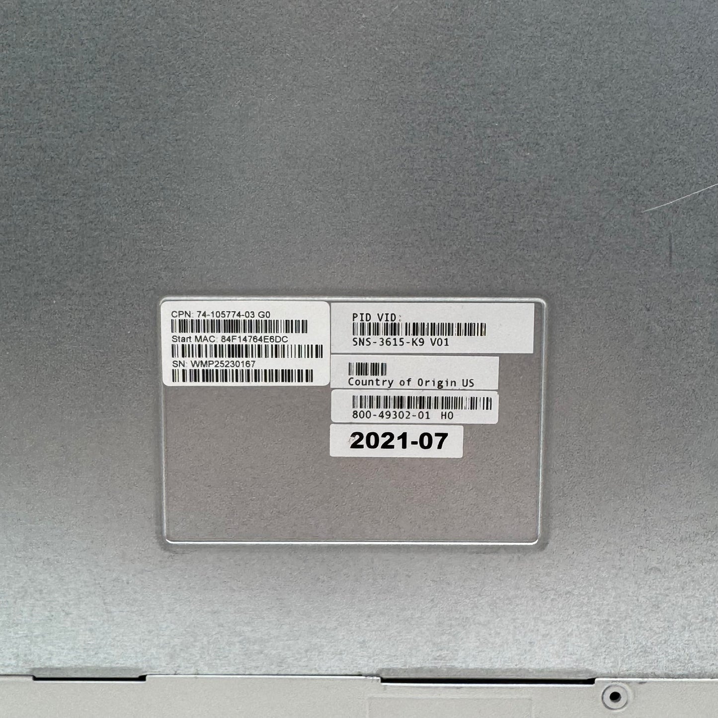 Cisco UCS-C220-M5 Server 74-105774-03
