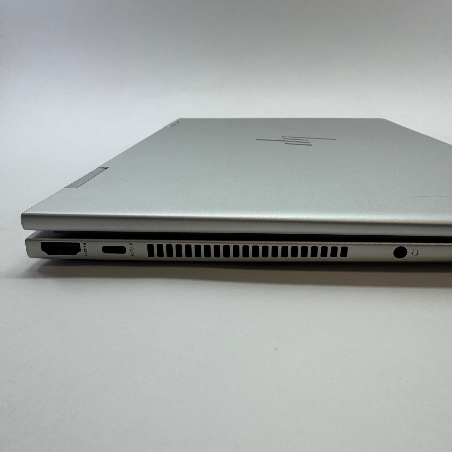 HP Envy x360 2 in 1 Laptop AX211NGW 14" Core 7 150U 1.8GHz 16GB RAM 1TB SSD w/ charger (READ)