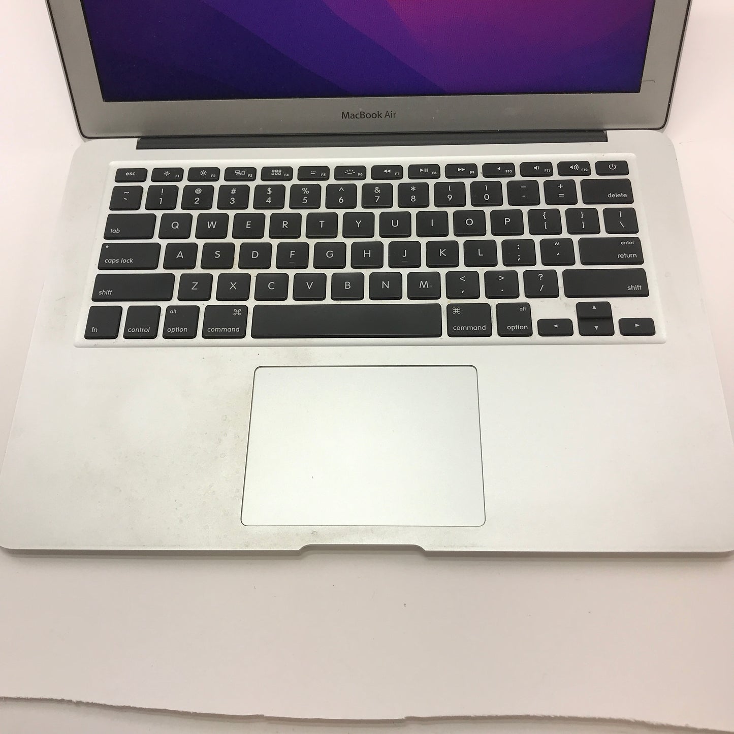 2015 Apple MacBook Air 13.3" i5 1.2GHz 4GB RAM 128GB SSD Silver A1466