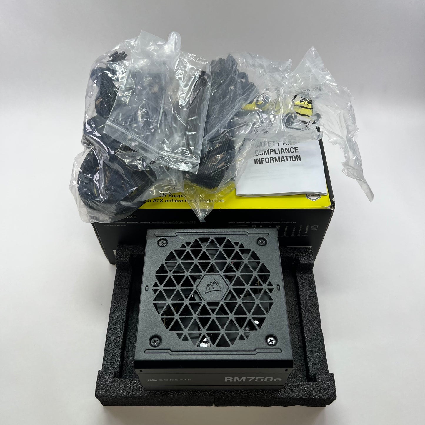 Corsair RM750e RPS0177 80 Plus Gold 750W Fully Modular Power Supply