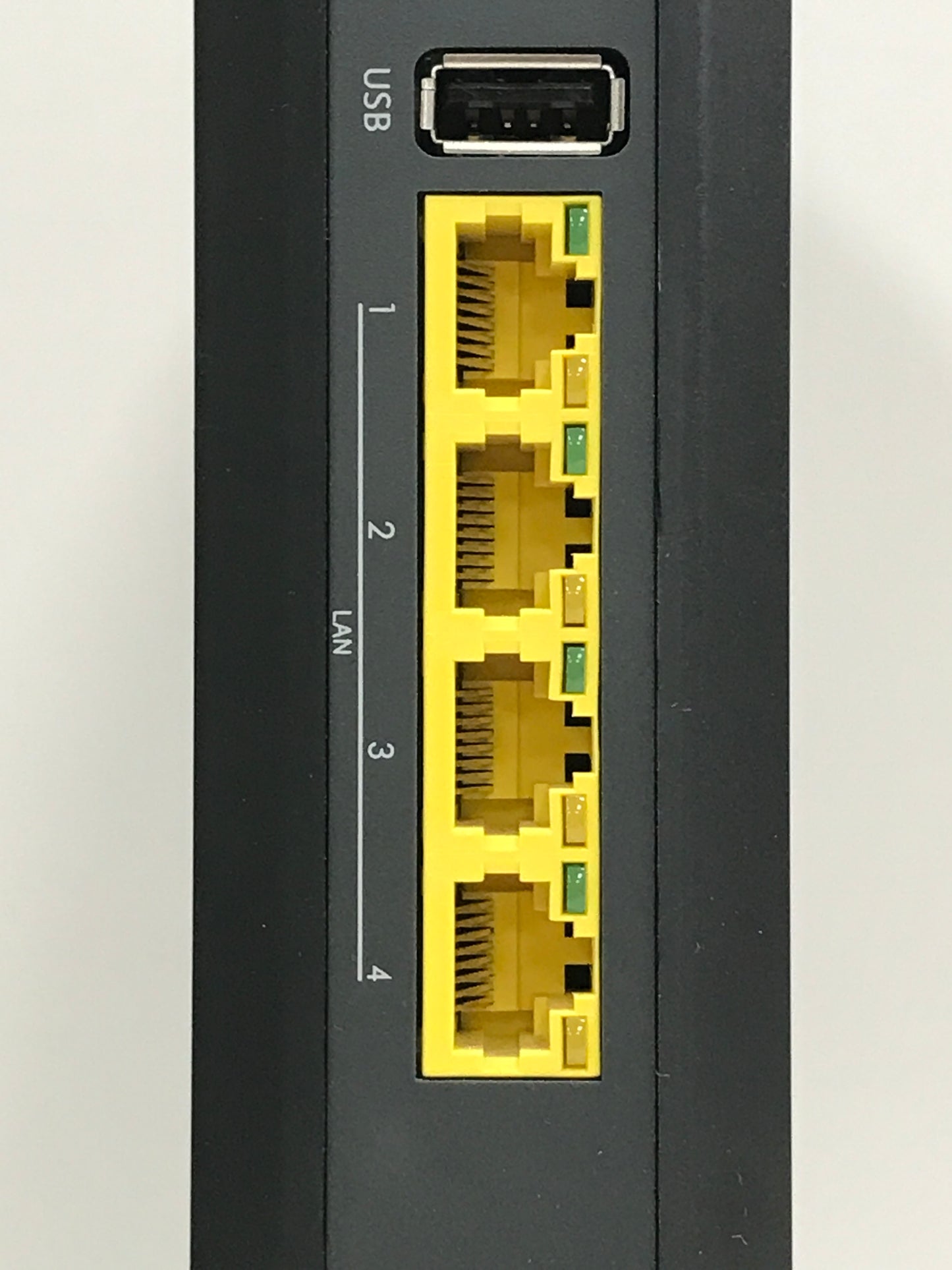 Netgear Nighthawk C7000 Cable Modem WiFi Router Combo AC1900 DOCSIS 3.0 Tested