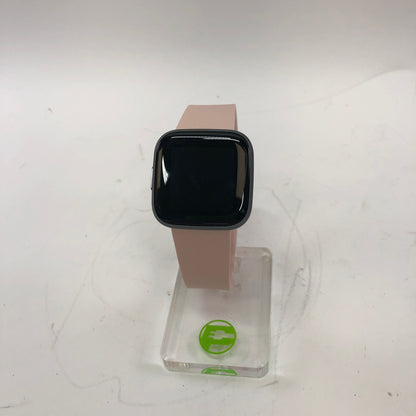 Fit Bit Versa Fitness Watch FB507 w Pink Watch Band Aluminum Body