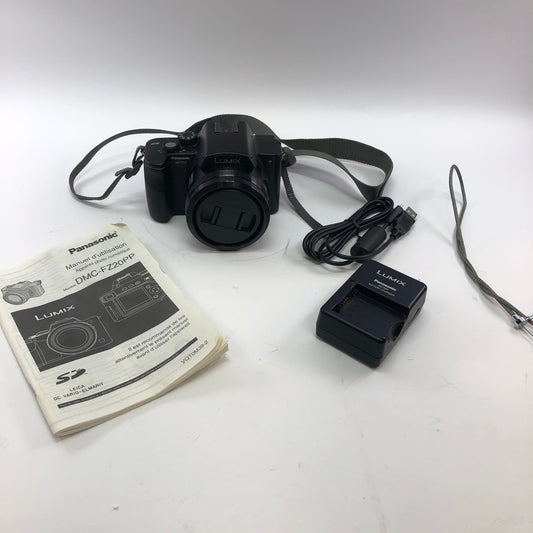 Panasonic Lumix DMC-FZ20 5.0 Digital Camera w OEM Charger and Operation Guide