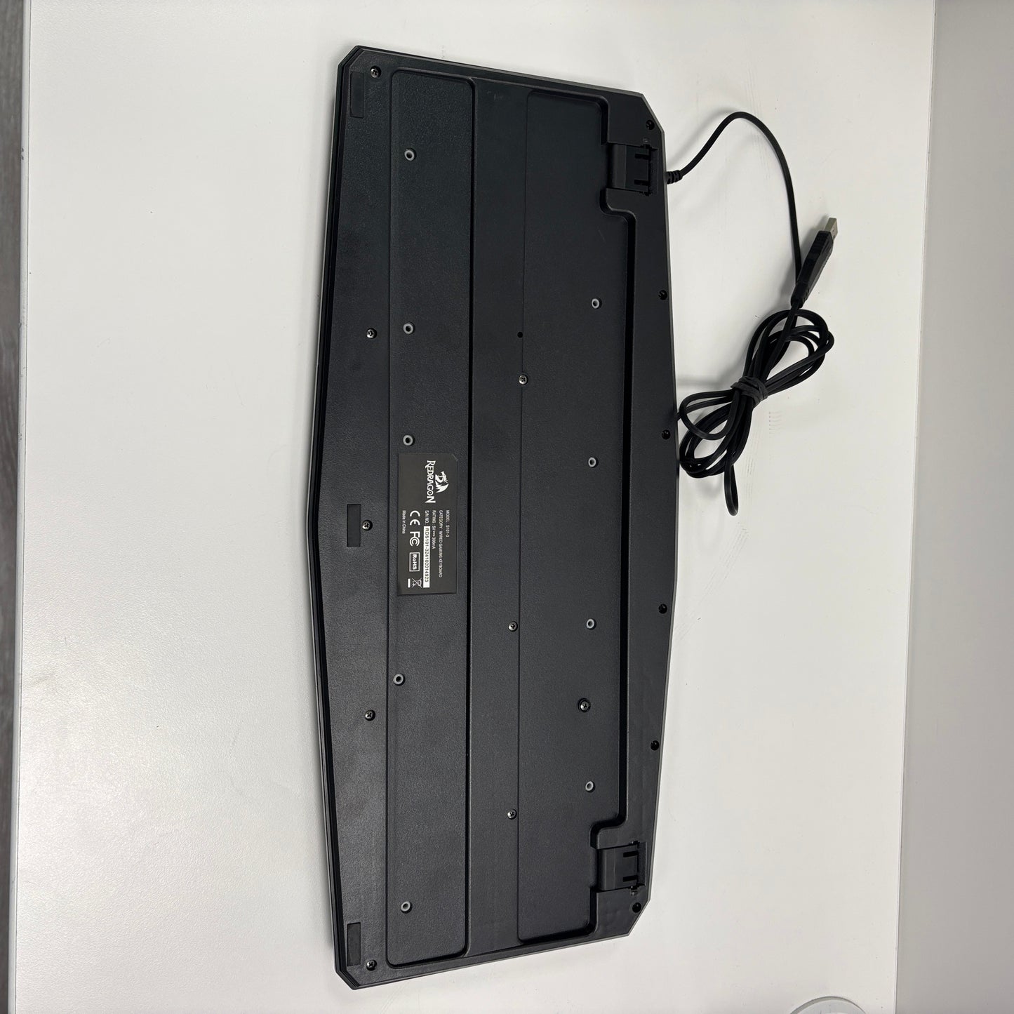 Lot of 5 Keyboards R905, K-1000, PC232A, S101-3 
