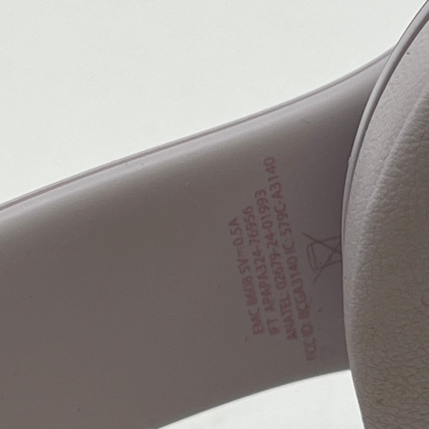 Beats Solo4 Wired Over-Ear Headphones Rose Gold