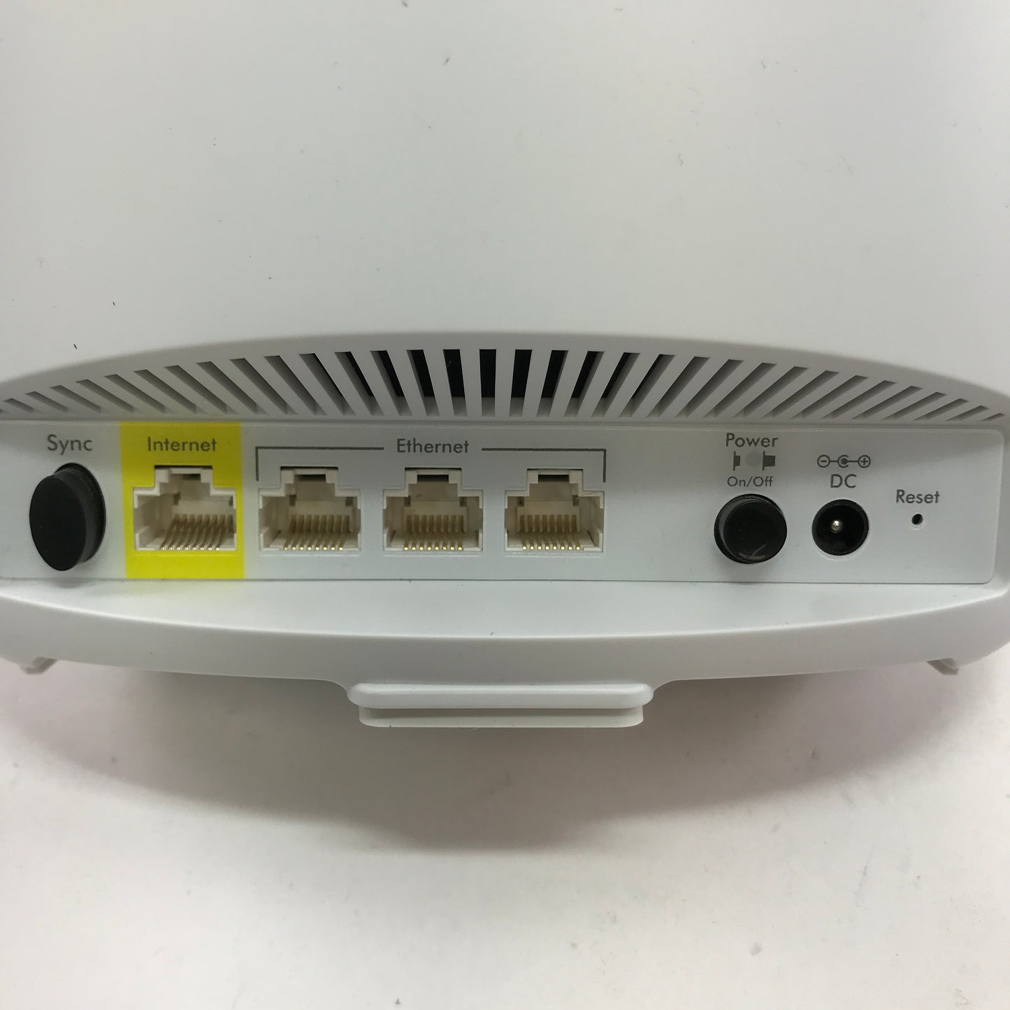 NETGEAR Orbi Router RBR50v2 Tri Band Mesh WiFi Router AC3000 w Power Supply