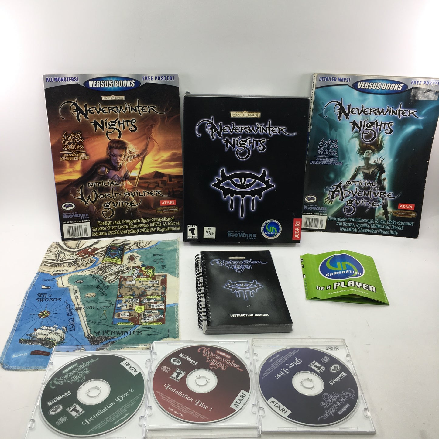 Neverwinter Nights (PC, 2002) CIB w Adventure and World Building Guides