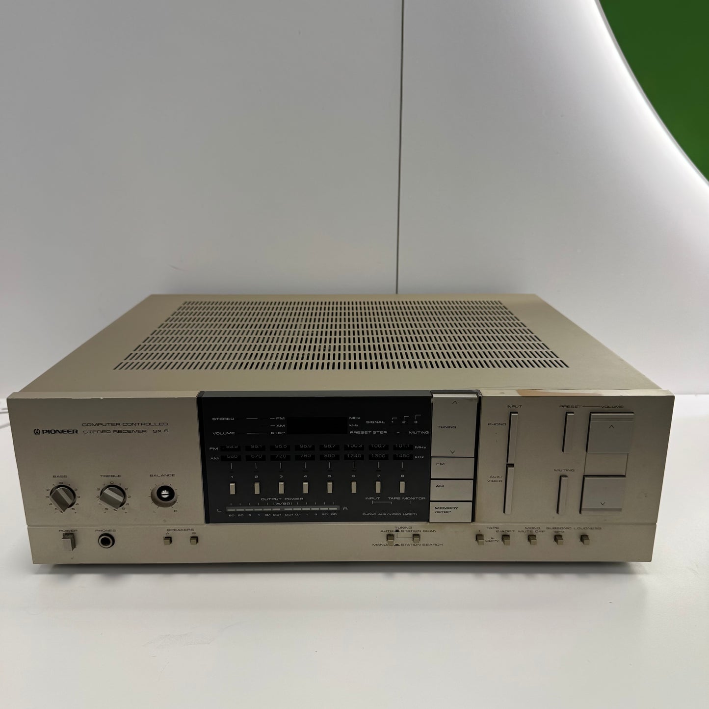 Pioneer SX-6    Computer Controlled Stereo Receiver Vintage