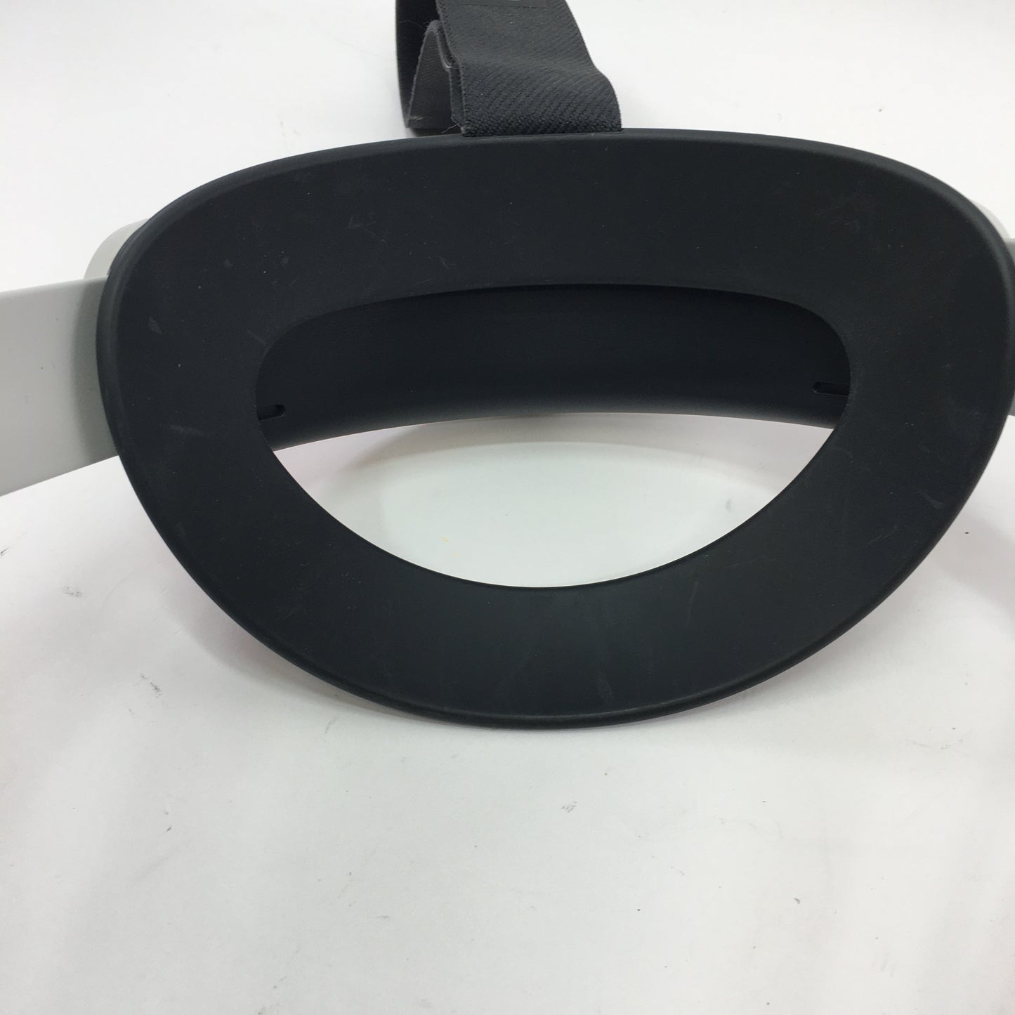 Oculus Elite Strap ME29EM for Enhanced Comfort for VR Headsets