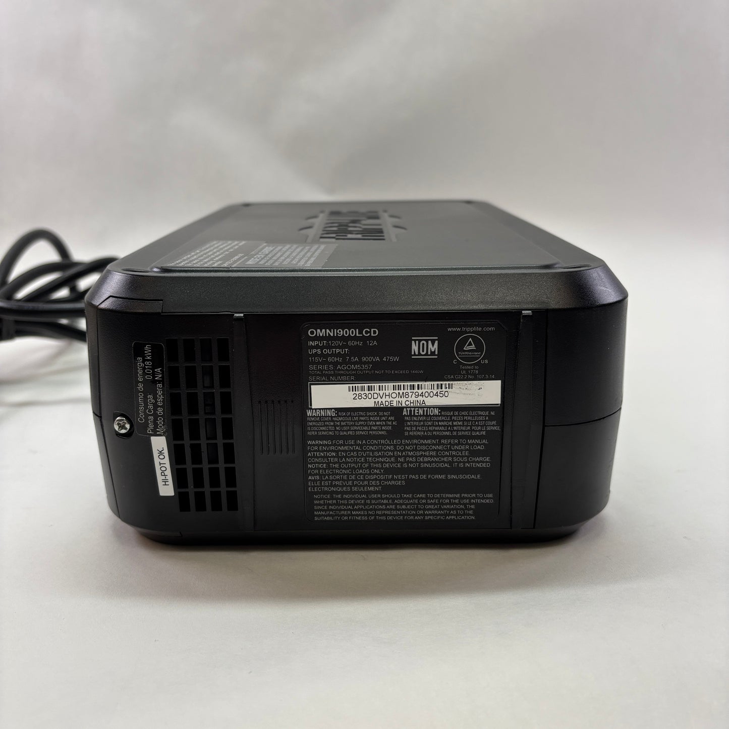 Tripp-Lite Omni900LCD Surge Protector AGOM5357  No Batt