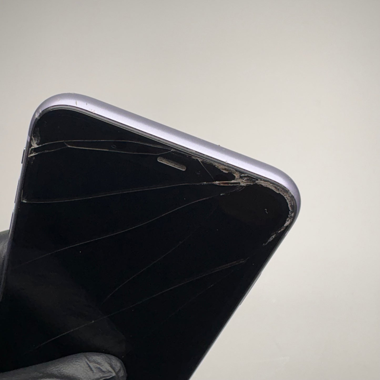 Broken T-Mobile Apple iPhone 11 64GB MWK52LL/A Read Description