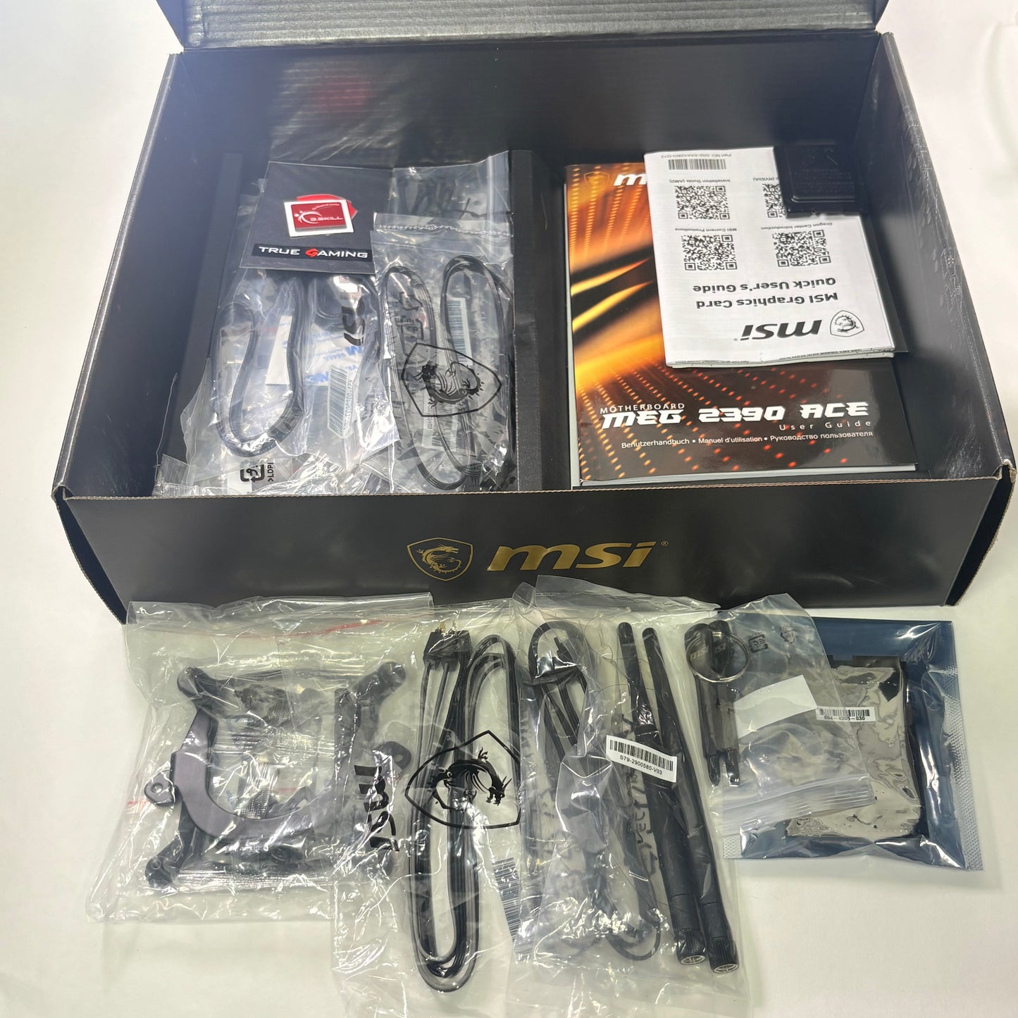 MSi MEG Z390 ACE Motherboard/i7-9700K CPU Combo