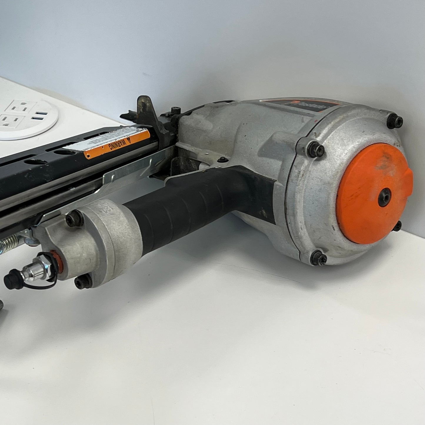 Paslode F350S Nailer Nail Gun