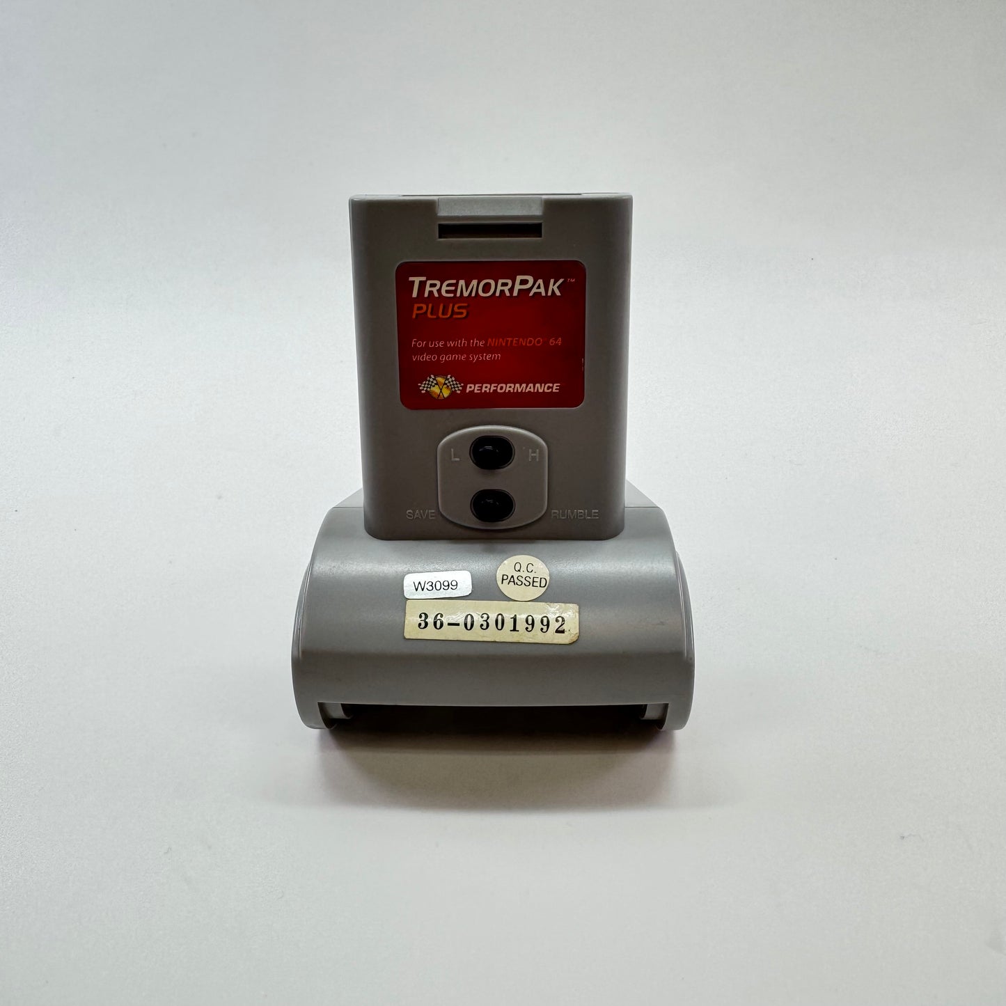 Untested Nintendo 64 Jumper Pak (NUS-008)+TremorPakPlus/Memory Card (P-385/P-302) Black/Gray