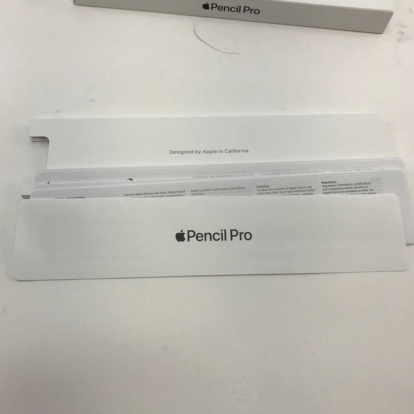 Apple Pencil Pro Smart Pencil Stylus White MX2D3AM/A  Original Box Engraved READ