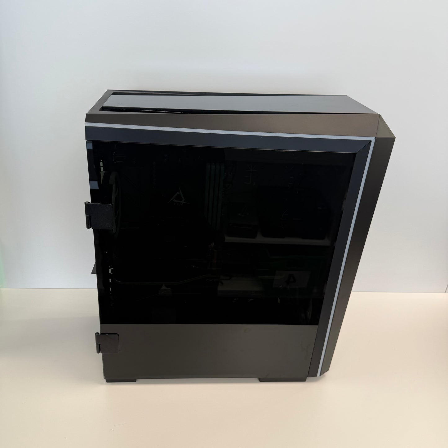 CLX Custom Gaming PC AMD Ryzen 9 5950X 64GB RAM & AMD Radeon RX 6950XT