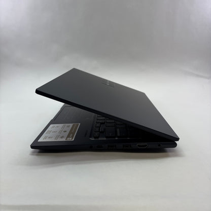 Asus Vivobook  14 X1404V 14" i3-1315U 1.2GHz 250GB SSD