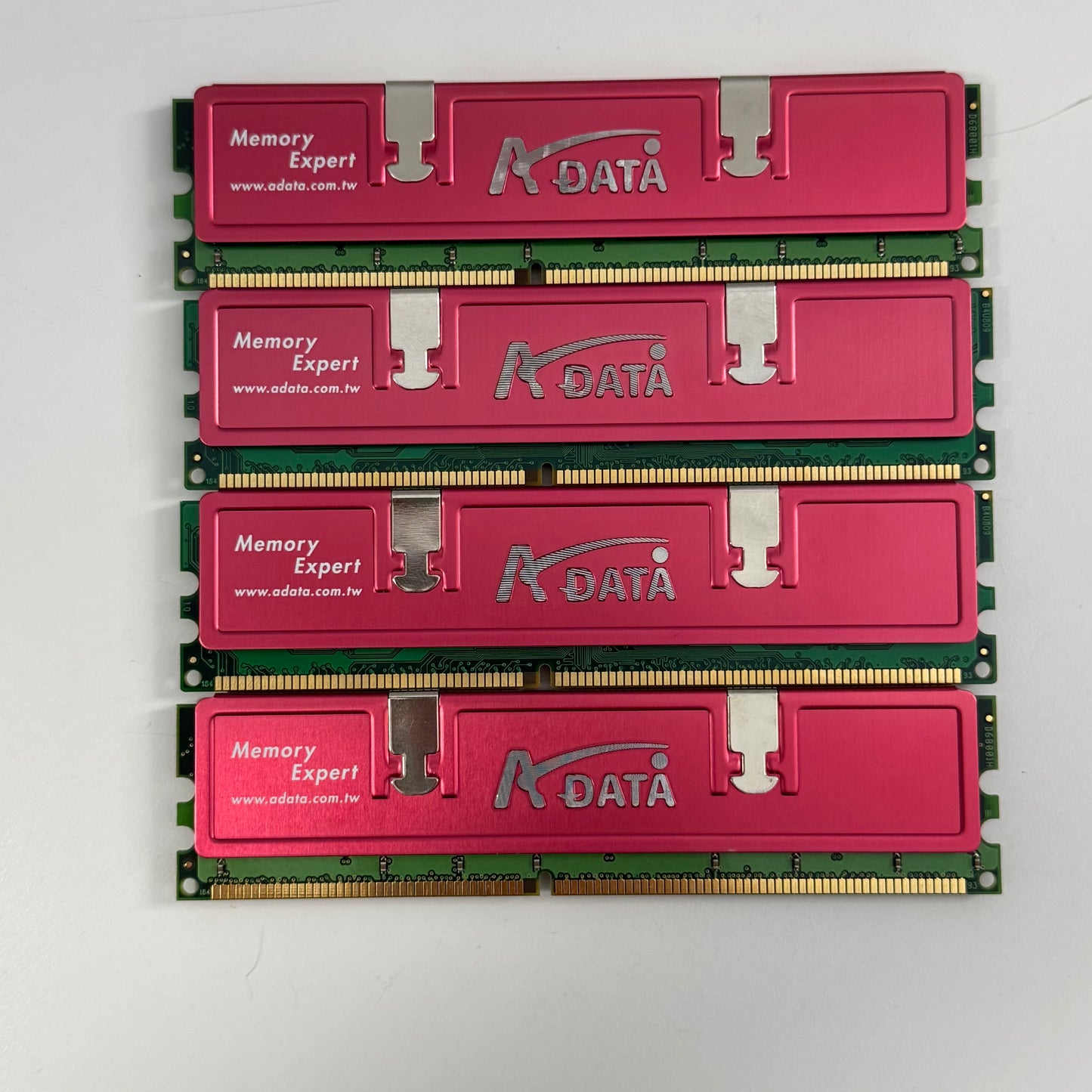 ADATA Memory expert 32GB (4x8GB) RAM DDR1 2133MHz AD1U4A1G3-DRH