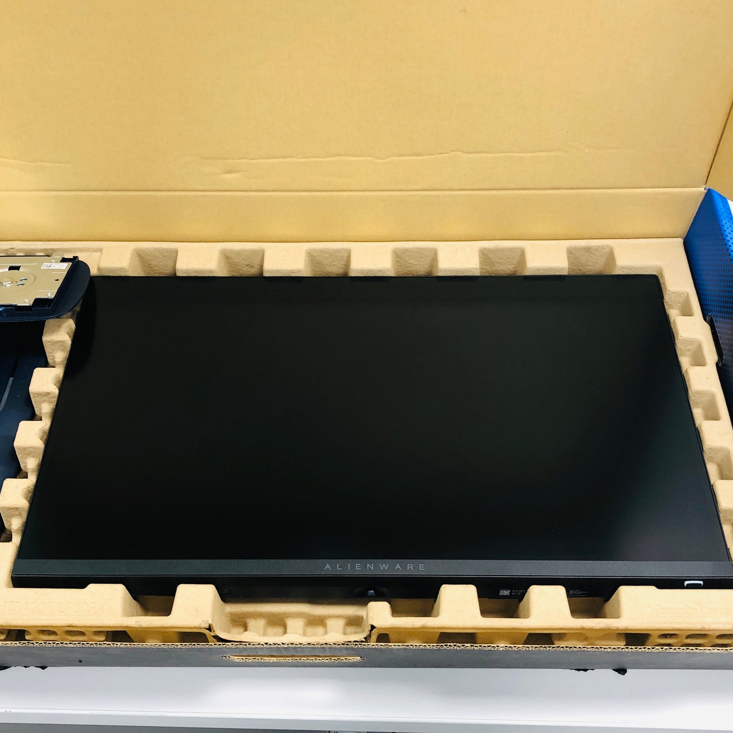 Alienware 27" AW2725DM Curved Monitor