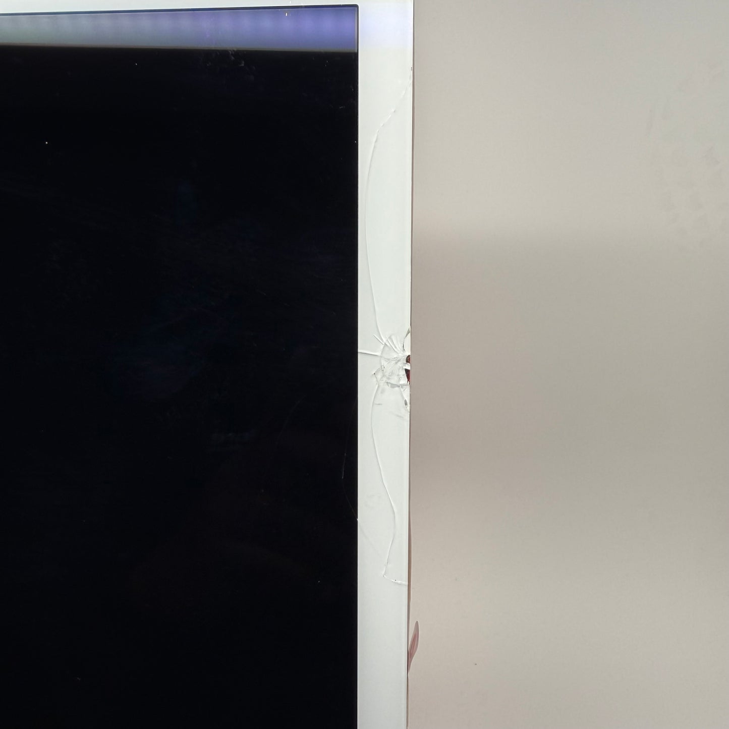 Broken 2021 Apple iMac 24" M1 8 Core 3.2GHz 8GB RAM 256GB SSD A2439 Pink Read