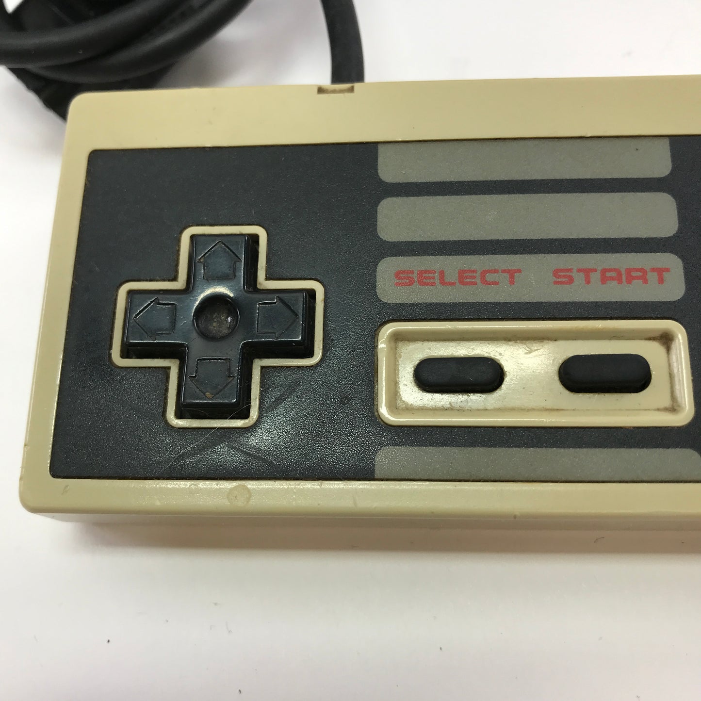 Nintendo NES Original Controller NES-004 Gray