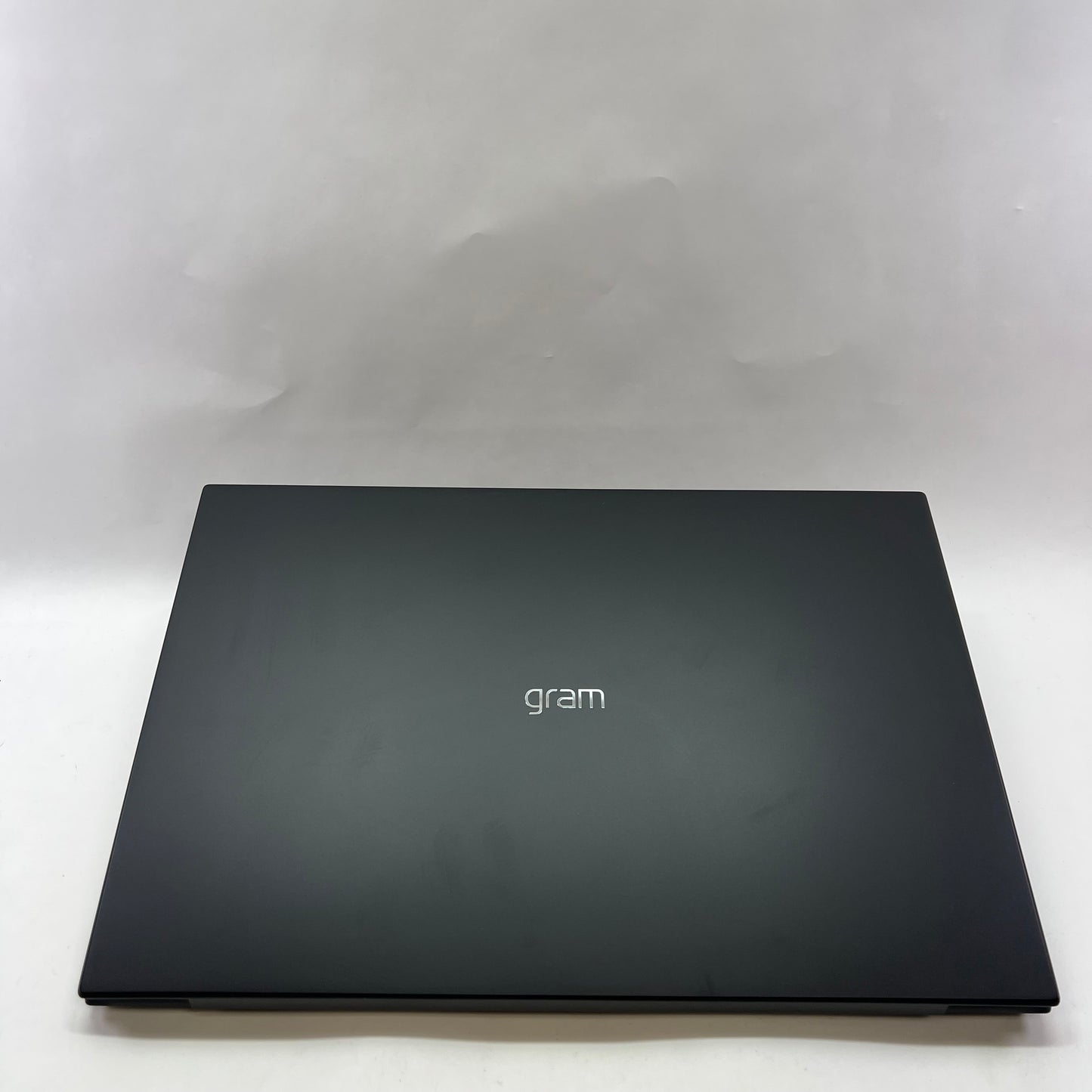LG Gram 17ZB90R 17" i7-1360P 2.2GHz 16GB RAM 1TB SSD