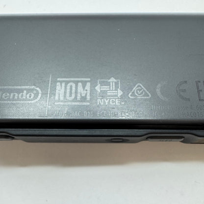 Nintendo Switch Joy-Cons Pair Controller HAC-015/HAC-016 Gray W/ Grip