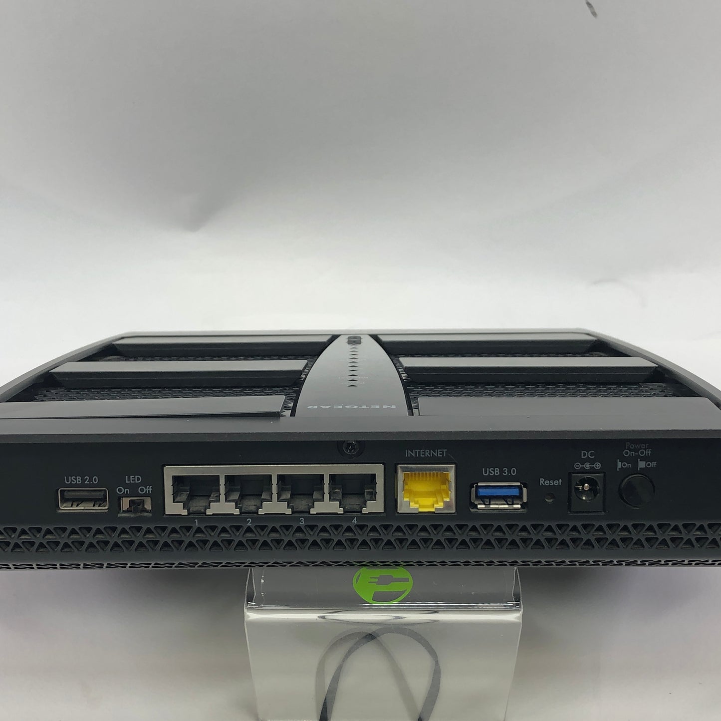 Netgear AC3200 Tri-Band WiFi Router R8000 (No Power Cable)