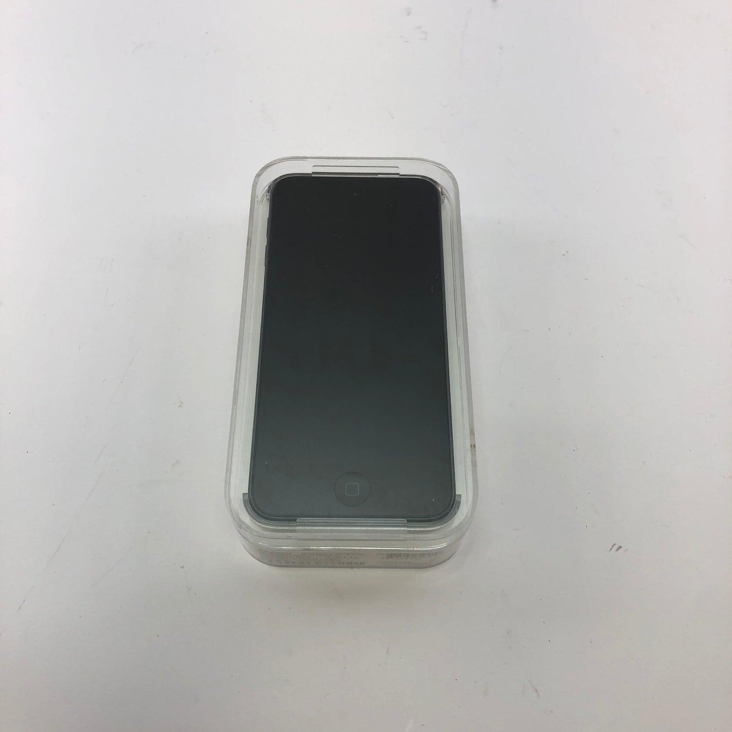 Apple iPod Touch 6th Gen 32GB Space Gray MKJ02LL/A With Box and EarPods