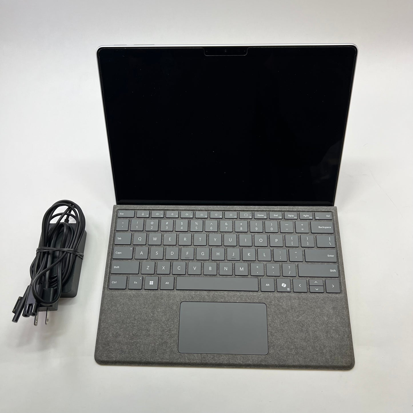 Microsoft Surface Pro 10 for Business 2079 13" Core Ultra 5 135U 2.1GHz 8GB RAM
