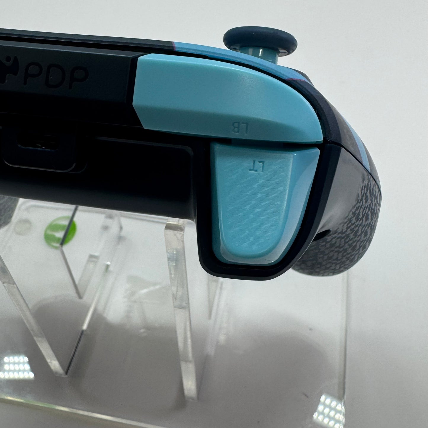 PDP Rematch Advanced Wired Controller  Glow Wired Controller  049-023