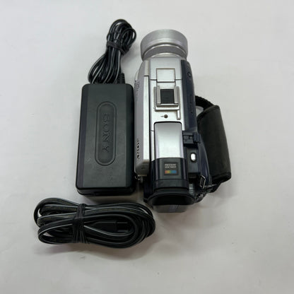 Sony HandyCam 1.55MP Compact Digital Camera