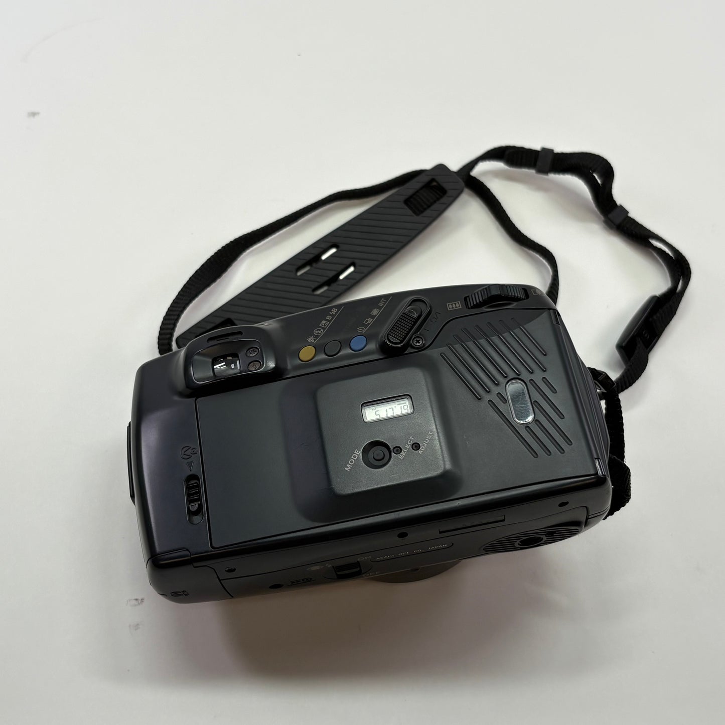 Pentax Zoom 105-R 35MM Film Camera