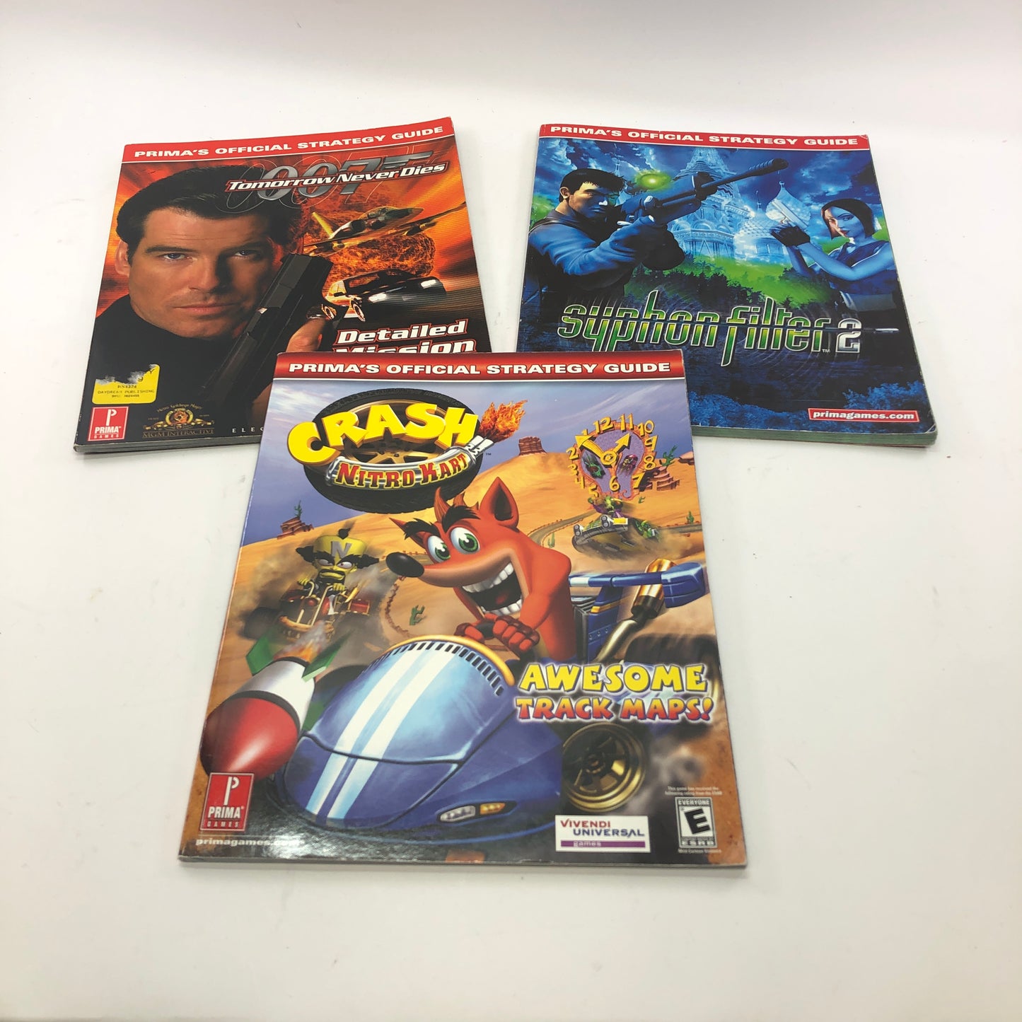 Prima Strategy Guide Lot [Nitro Kart, Syphon Filter 2,007 Tomorrow Never Dies]