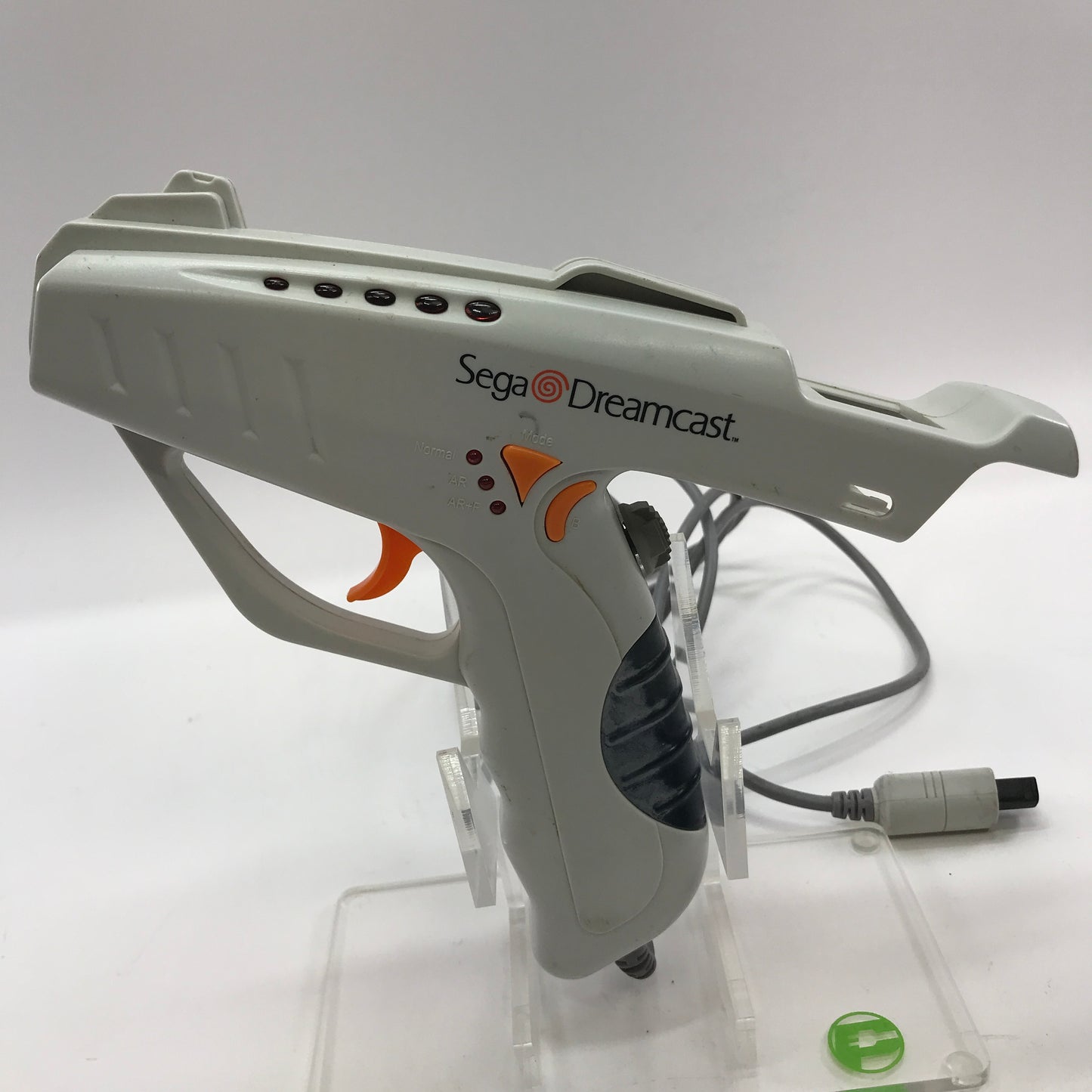 Mad Catz Sega Dreamcast Light Gun w/ Sega Dreamcast Memory Card