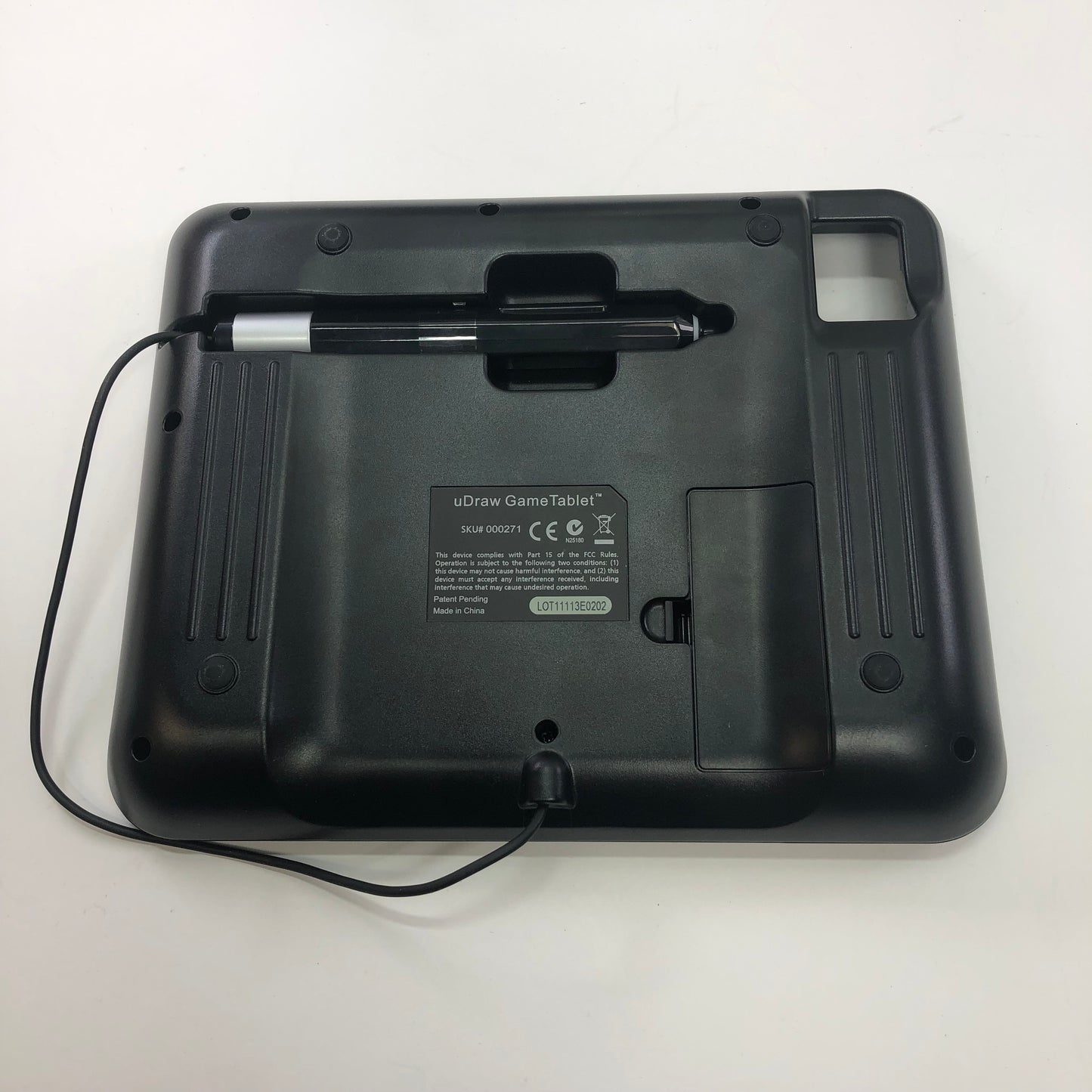 Nintendo Wii uDraw Tablet Black w 3 Games [Pictonary, andUDraw Studio Disc Only]