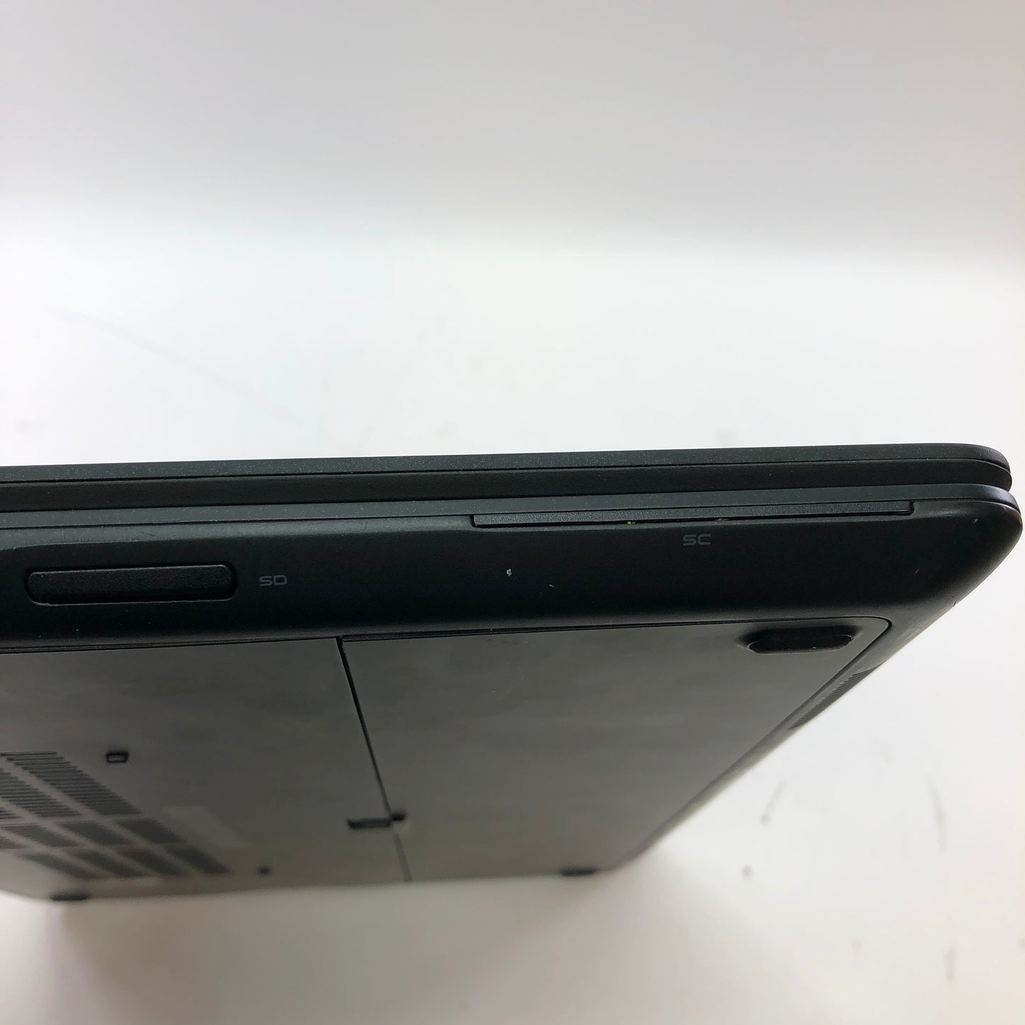 Broken Dell Latitude E7450 Intel Core i5 Laptop No Bios, Bad Battery READ