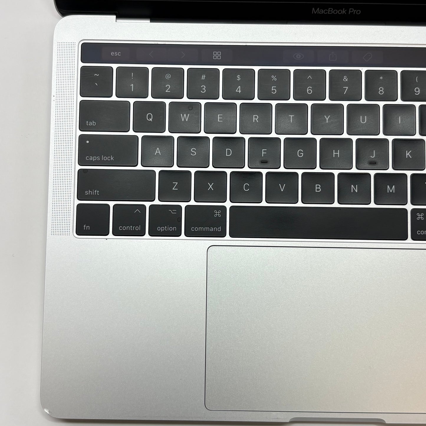 2017 Apple MacBook Pro 13.3" i5 3.1GHz 8GB RAM 256GB SSD Silver A1706