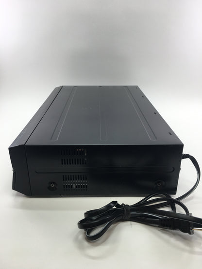 Toshiba DVD/Video Cassette Recorder DVR620KU, Tested and Working, No Remote