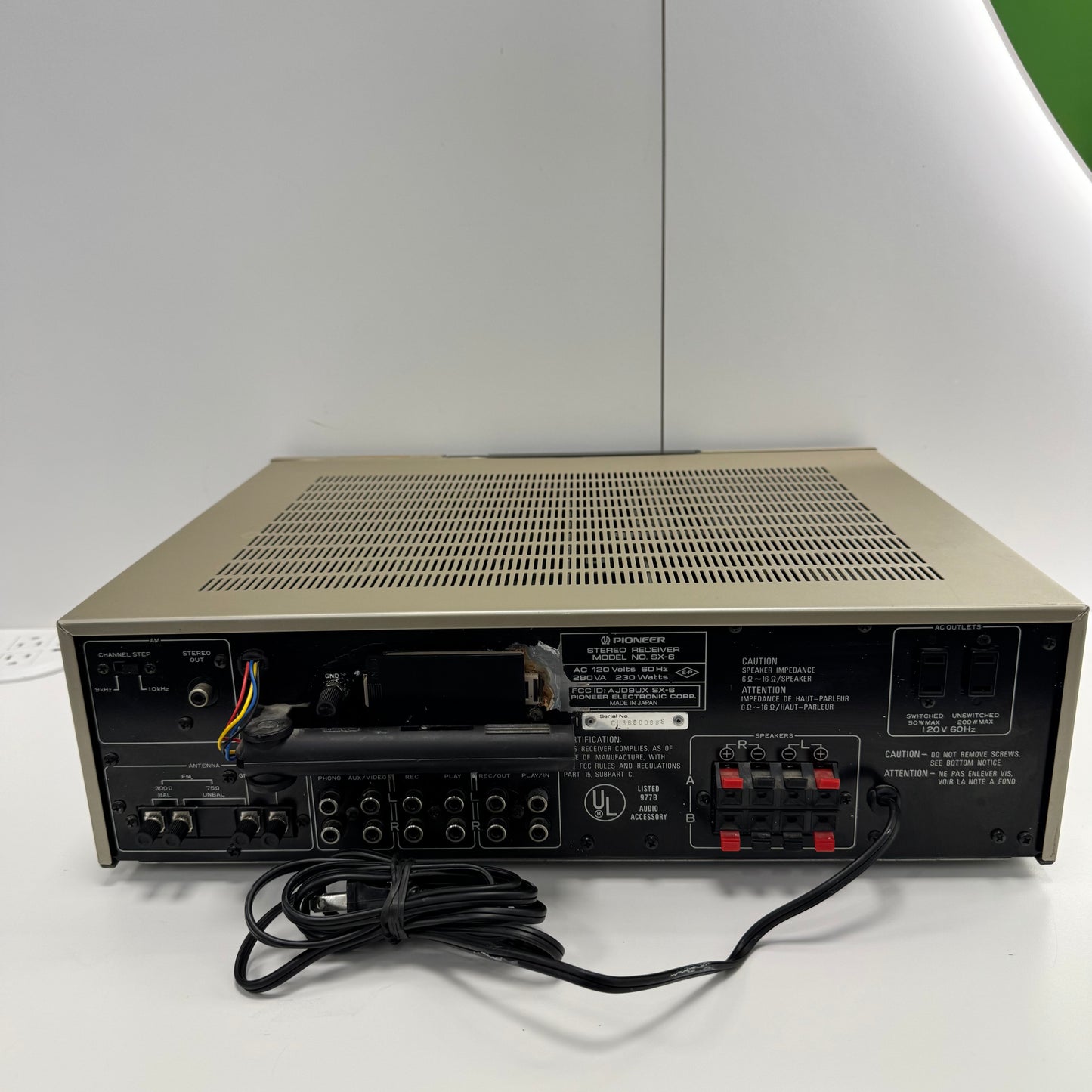 Pioneer SX-6    Computer Controlled Stereo Receiver Vintage