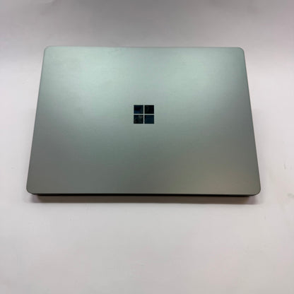 Microsoft Surface Laptop Go 2 2013 12.4" i5-1135G7 2.4GHz 8GB RAM 128GB SSD