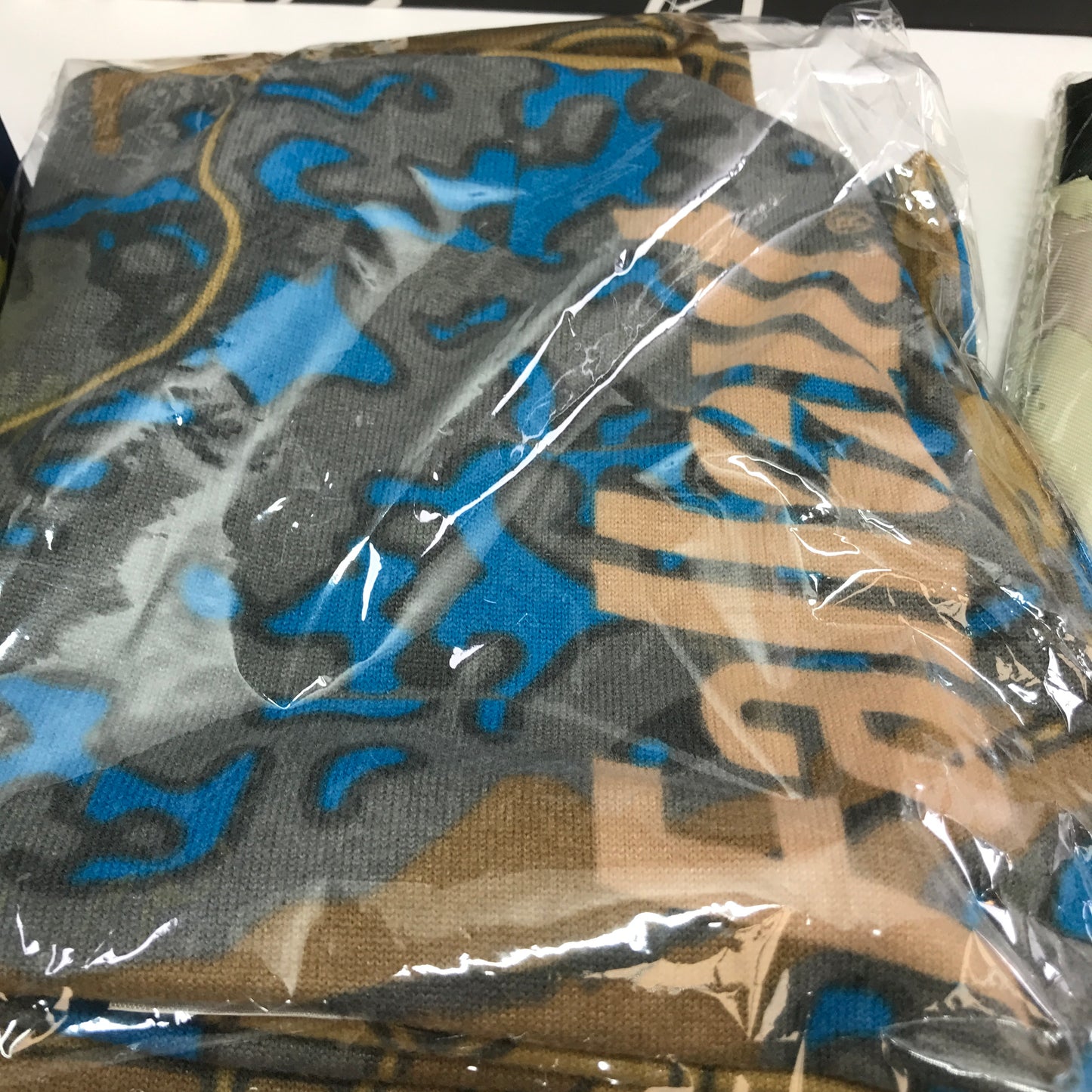 Fallout Loot Crate #6 Wasteland w Original Box and All Inserts Complete