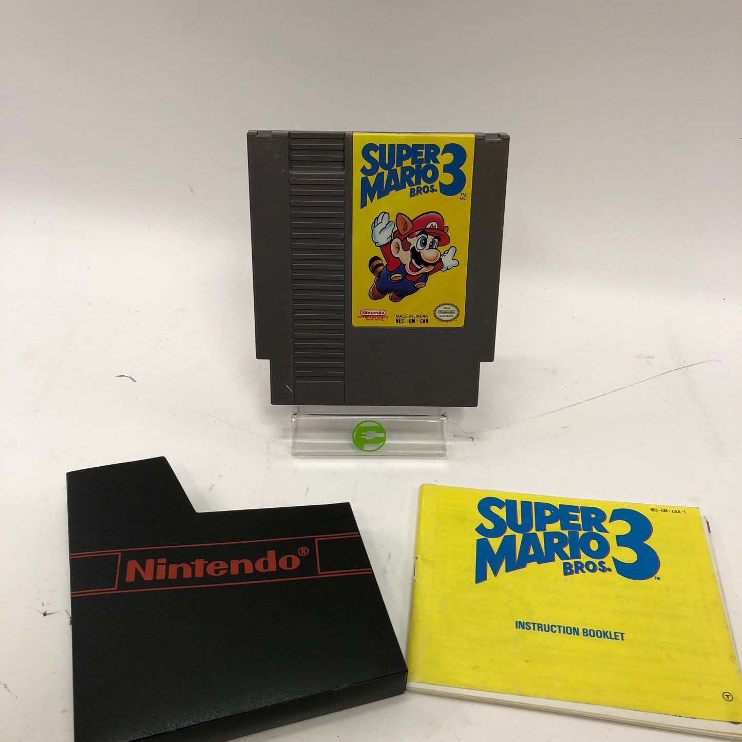 Super Mario Bros. 3 (Nintendo NES, 1988) w/ Original Box and Manual, No Inserts