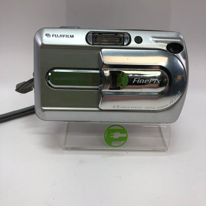 Fujifilm A340 4.0 Digital Camera Tested and Working