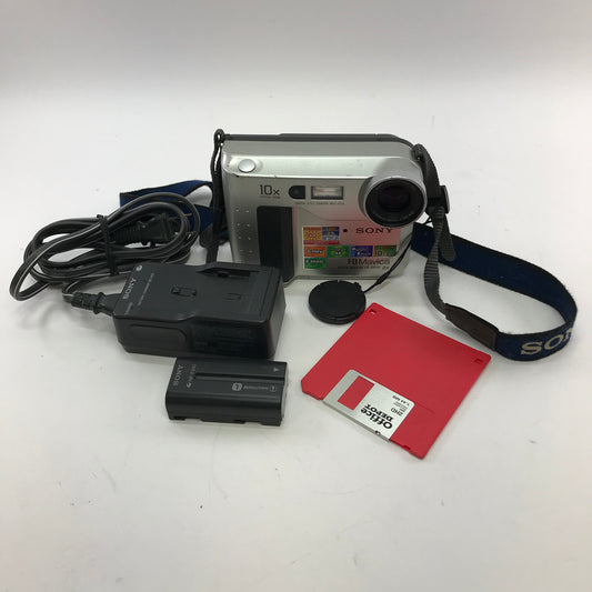 Sony MVC-FD75 0.35MP Compact Digital Camera W/ Strap, Battery, And Floppy Disk