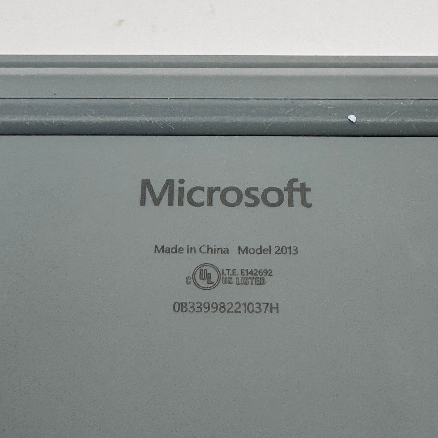 Microsoft Surface Laptop Go 2 2013 12.4" i5-1135G7 2.4GHz 8GB RAM 128GB SSD