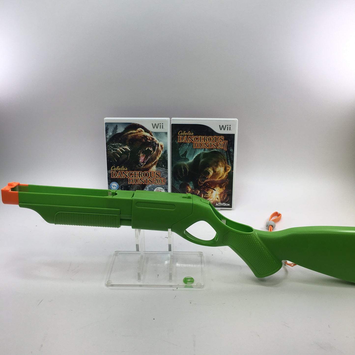 Cabela's Shotgun Controller for Wii Systems w 2 CIB Games