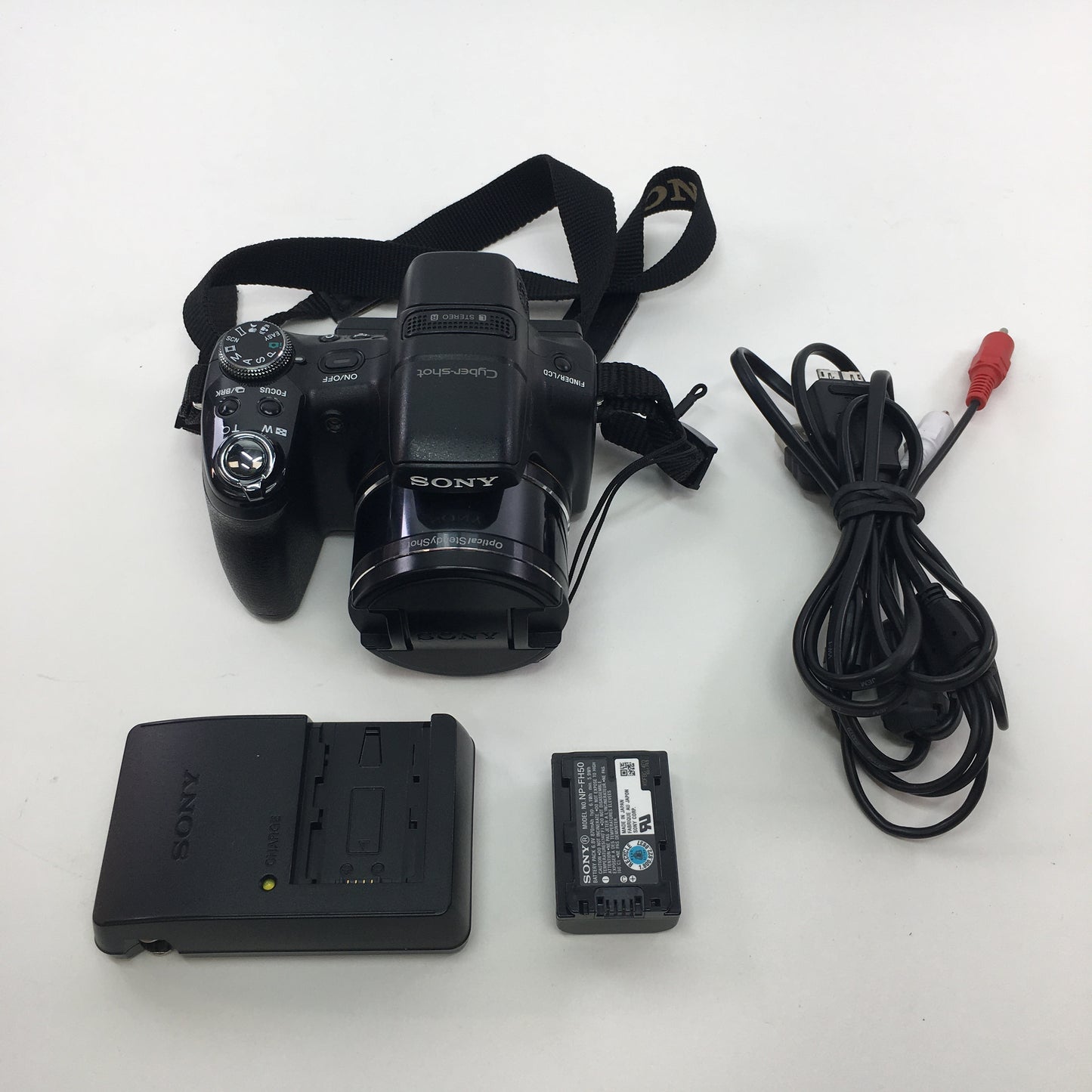 Sony Cybershot Digital Camera with 20X Optical Zoom DSC-HX1