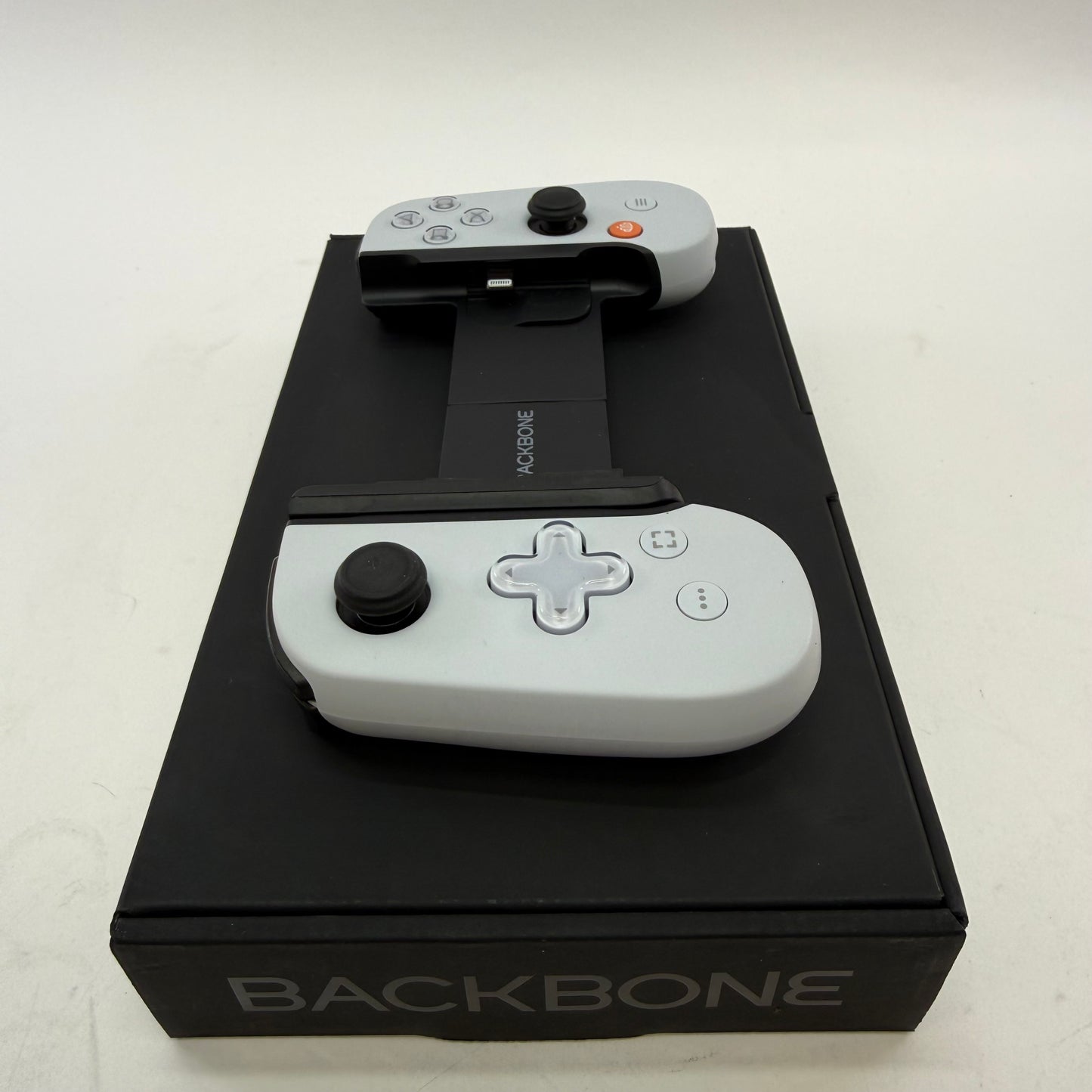Playstation Backbone BB-02-W-S V2