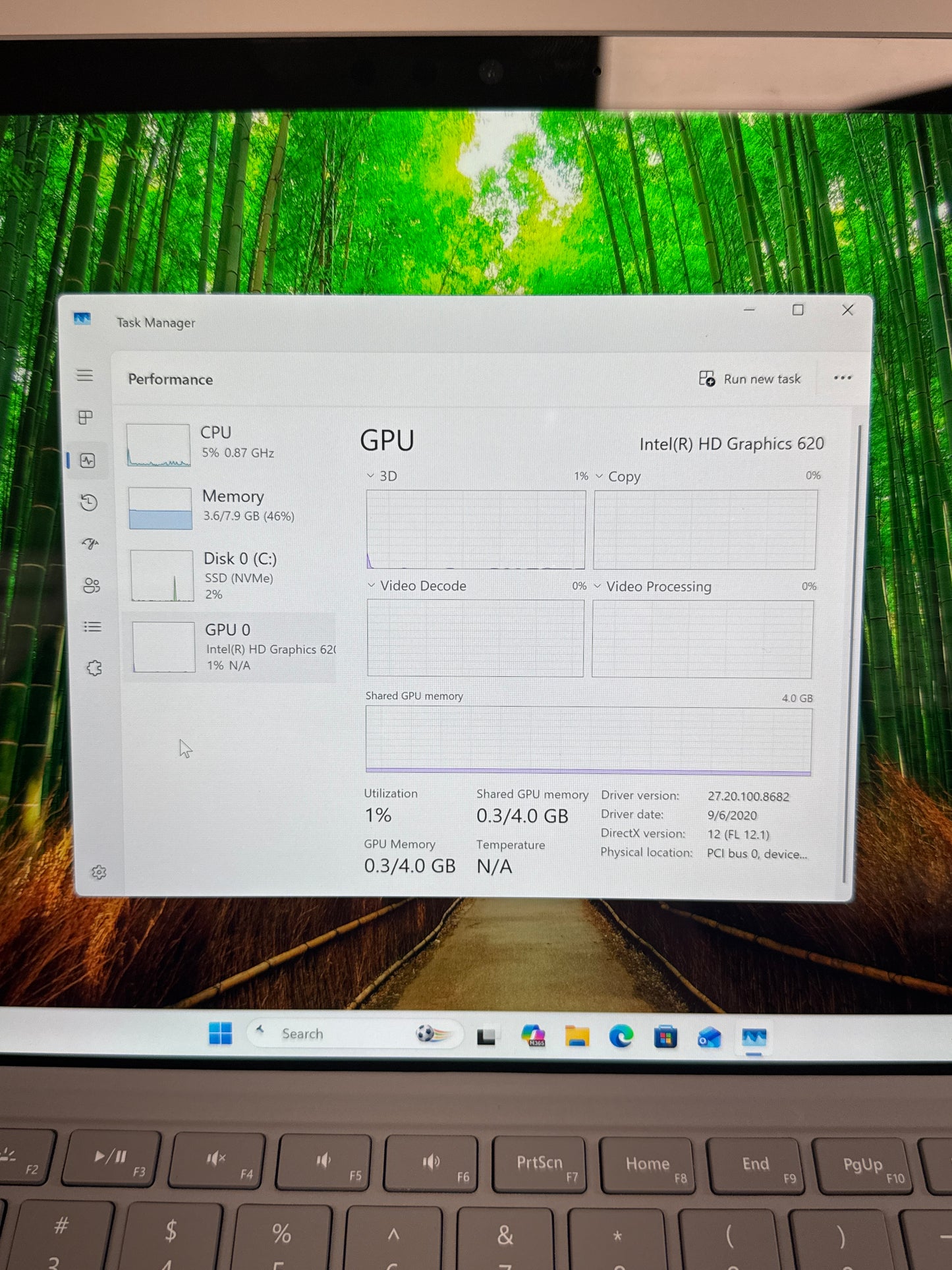 Microsoft Surface Pro 5 1796 12.3" i5-7300U 2.7GHz 8GB RAM 256GB SSD
